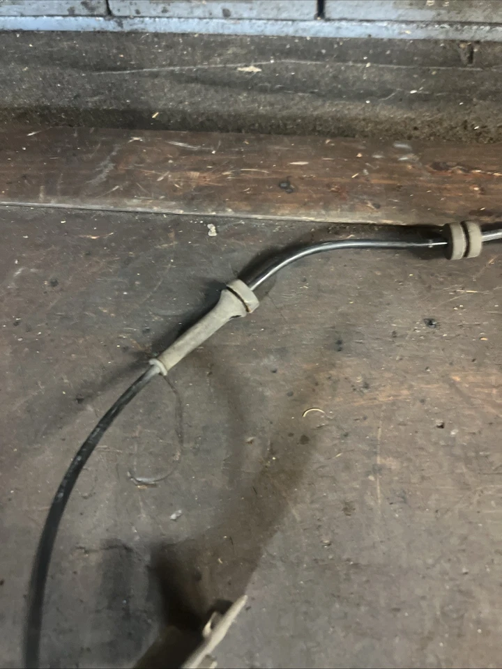 Dodge Grand Caravan 2019 sensor de velocidad de rueda delantera derecha Foto 4 de 4