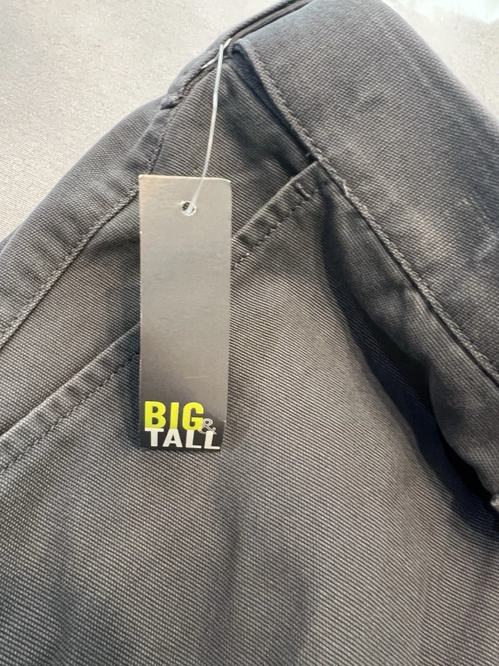 Croft & Barrow Men's Classic Fit Gray Canvas Cargo Pants 38x36 Big Tall NEW - Image 3 of 4