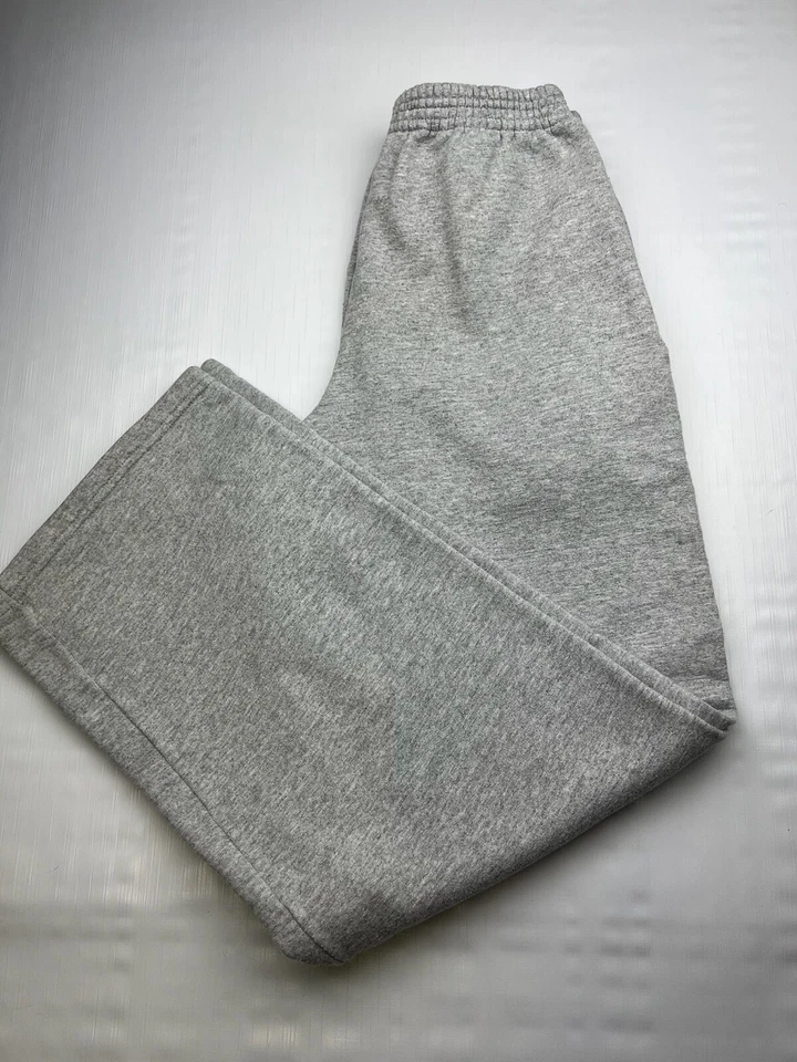 Pantalones deportivos grandes Champion para niños gris cintura elástica pierna recta ecológicos auténticos Foto 2 de 4