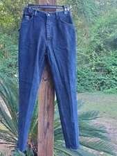 Wrangler for Women Vintage Mom High Rise Waist Dark Wash Jeans Size 8x32 Blue