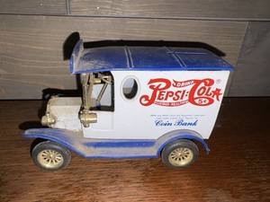 GOLDEN WHEEL DIECAST DRINK PEPSI-COLA COIN BANK DELIVERY TRUCK
