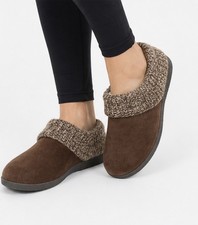 Clarks Brown Suede Knit Cuff Faux Fur Slippers Women  s Size 8 Cozy Comfort