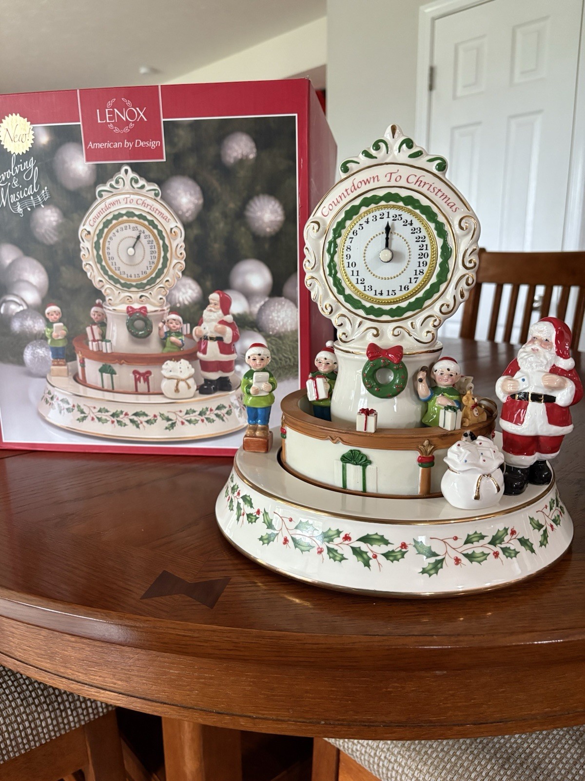 Lenox Countdown to Christmas Centerpiece Table Decoration With Box