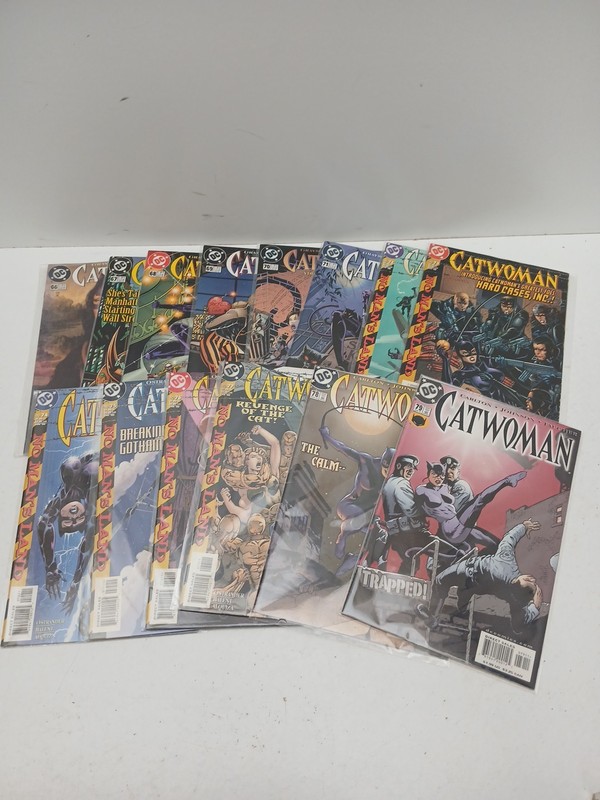 DC Comics Catwoman Job Lot 14 Comics No 66 -79  Mar 99- Apr 00