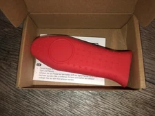 Silicone Hot Handle Cover/Holder Red Amazonbasics New Open Box.