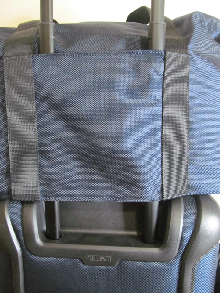 TUMI luggage Set, Alpha G4.5 Navy Carry On Spinner & Matching Weekend Duffle-NWT - Image 3 of 4