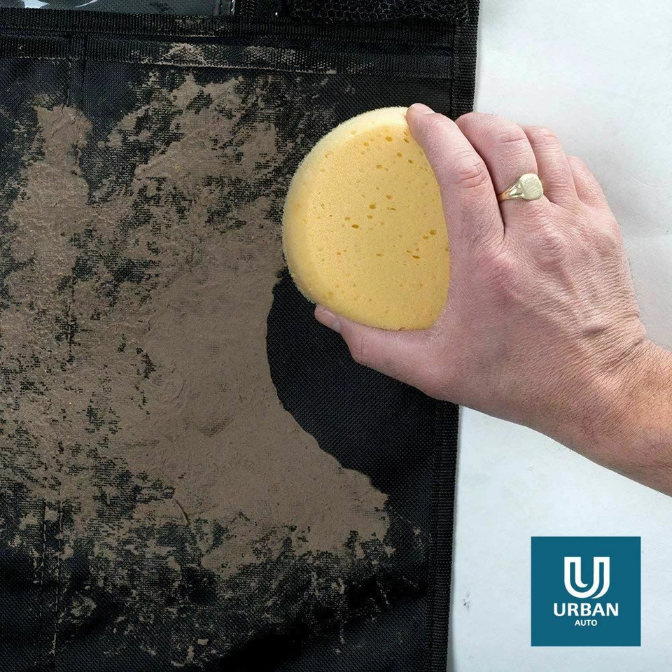 Coprisedili anteriori neri rossi impermeabili per adattarsi ad Audi A1 Sportback (12-16) - Immagine 2 di 3