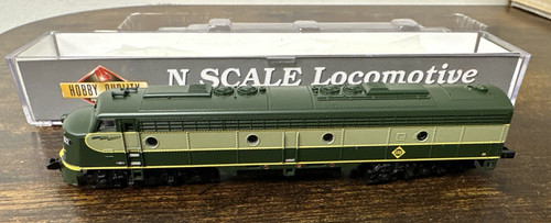 Locomotora diésel Walthers escala N #920-34075 EMD E8A - SERIE #822 ¡NUEVA EN CAJA! | Condition: New: Other (See Details)