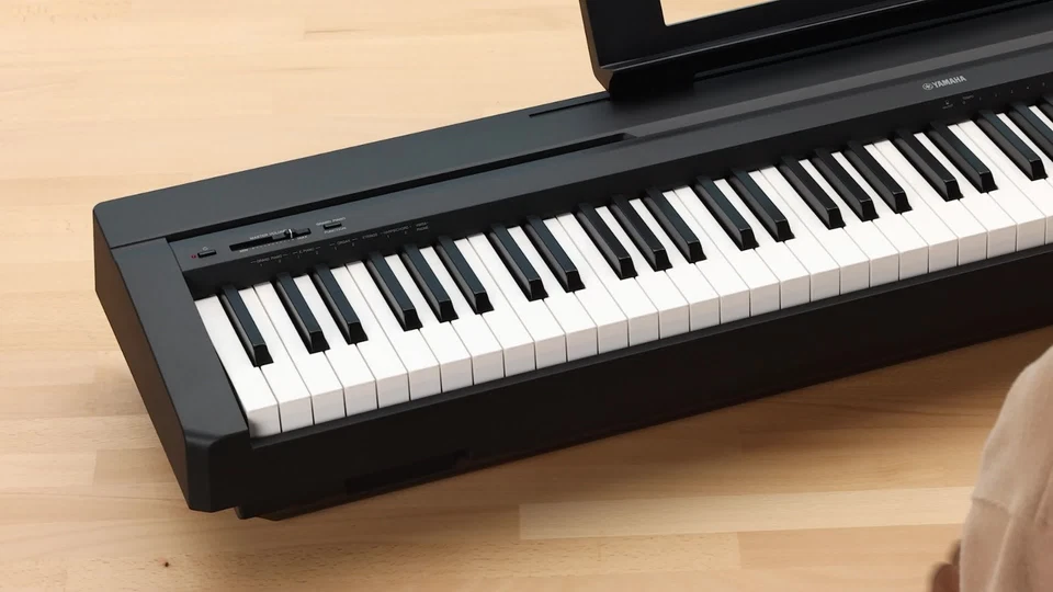 YAMAHA P 45 PIANOFORTE DIGITALE 88 TASTI PESATI - Immagine 2 di 4