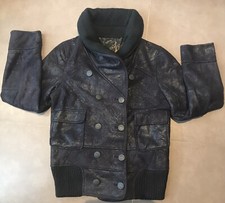 blouson,veste,cardigan Desigual taille 40