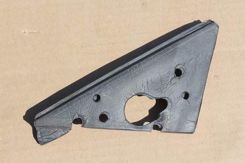 GENUINE BMW E34 EXTERIOR GASKET SIDE MIRROR TRIANGLE SEAL FRONT RIGHT DOOR OEM - Picture 4 of 4