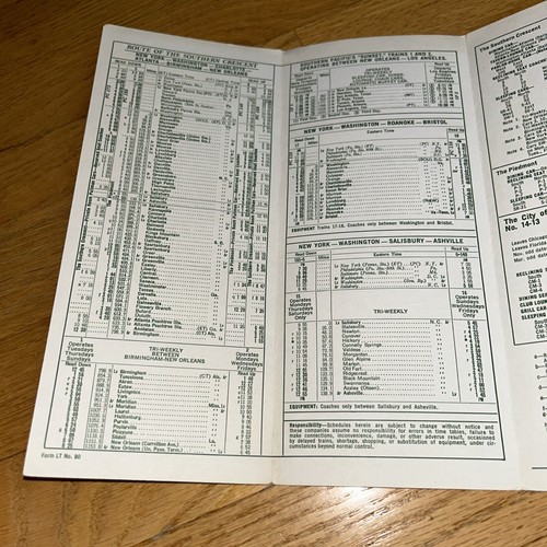 2 - SOUTHERN RAILWAY SYSTEM 1970 / 1971 Passenger Train Schedules TIMETABLES - Picture 5 of 8