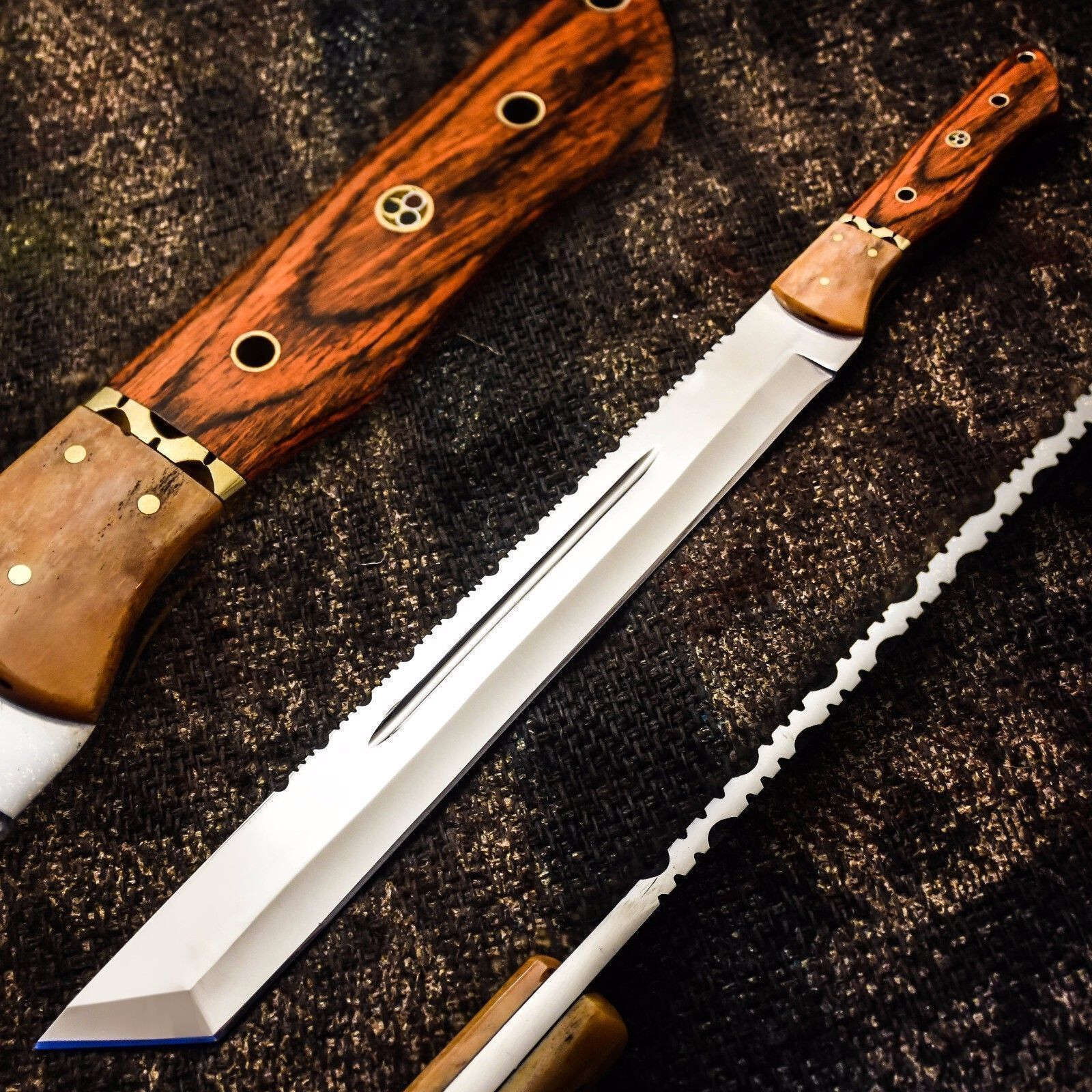 Handmade Carbon Steel Full Tang Tantanto Machete Bowie