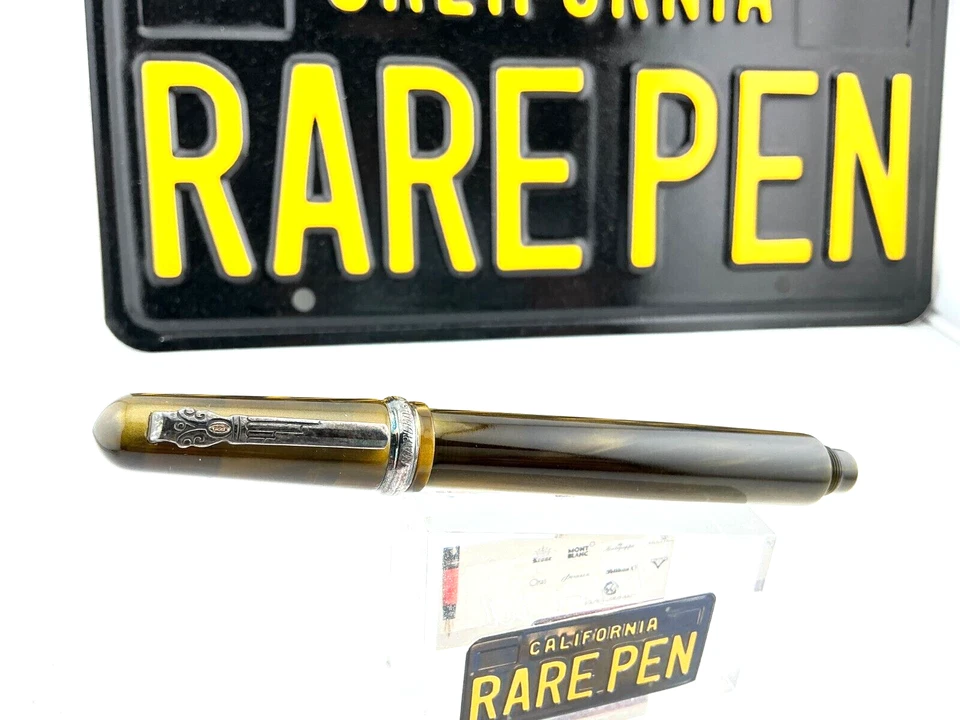 Pluma Estilográfica MARLEN Marc Chagall Años 90 Celuloide Oliva 18K Med Nueva en Caja NUEVA SIN CAJA Foto 2 de 4