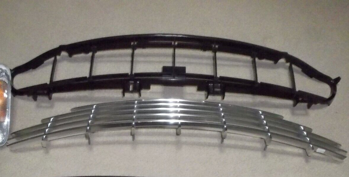 Aston Martin Rapide Front Grill Used but Extremely NICE Ad43-8A100-Ad Ad43-8190
