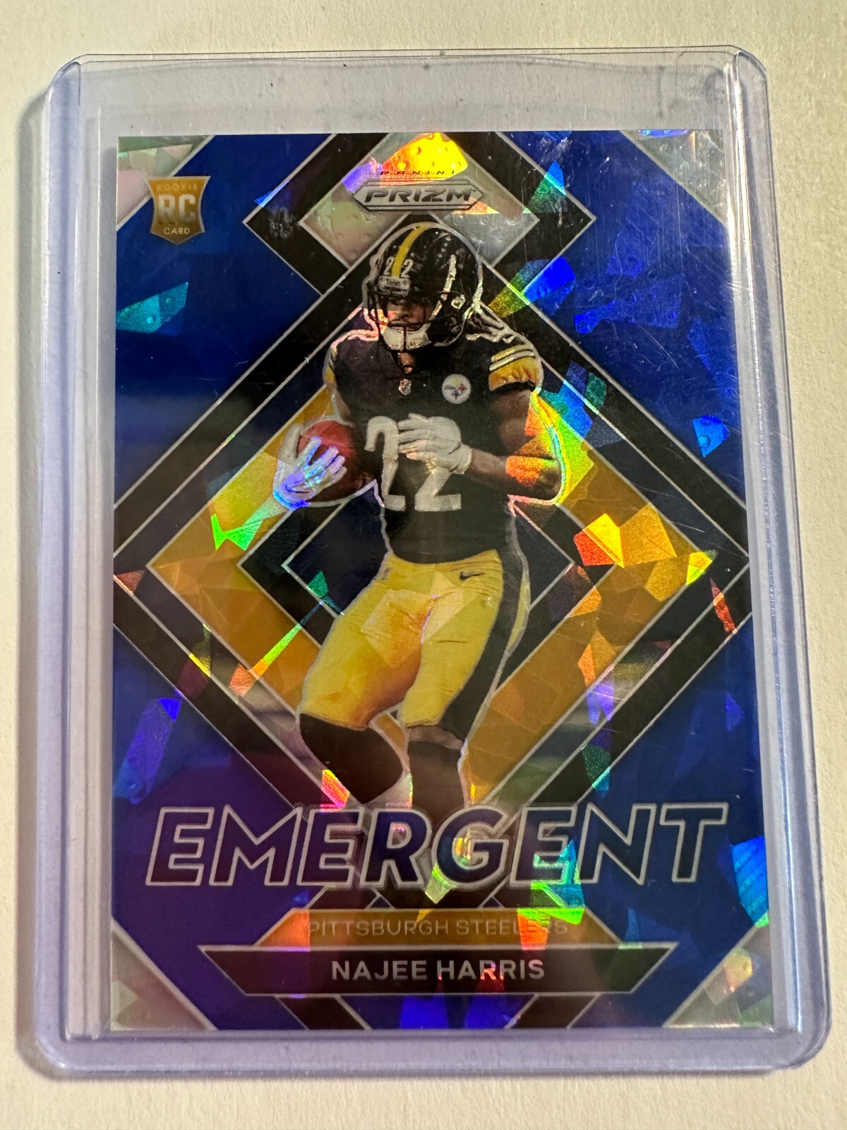 K88,105 - 2021 Panini Prizm Emergent Prizms Blue Ice #13 Najee Harris #/99