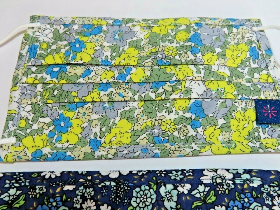 Isaac Mizrahi Set of 2 Floral Printed Cloth Face Mask Coverings Painterly Floral - Image 4 of 4
