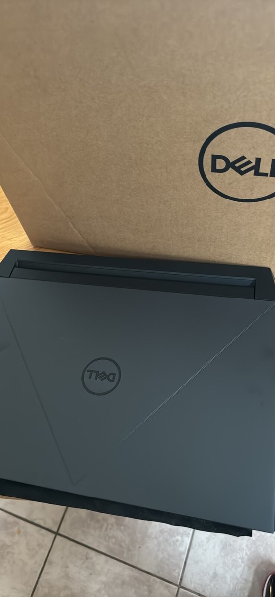 Dell G15 5535 15.6 Dell G15 5535 15.6