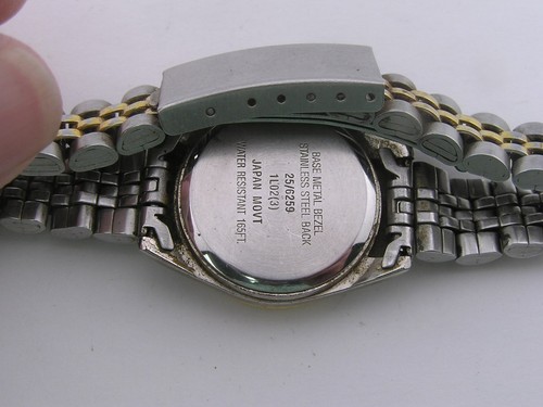 Vintage Armitron Ladies Watch w/ Band Working Blue Dial - Picture 5 of 5