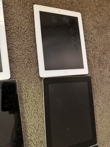 Lot iPads Various Types For Parts or Repair – AS-IS, No Returns, For Parts Only - Afbeelding 11 van 16