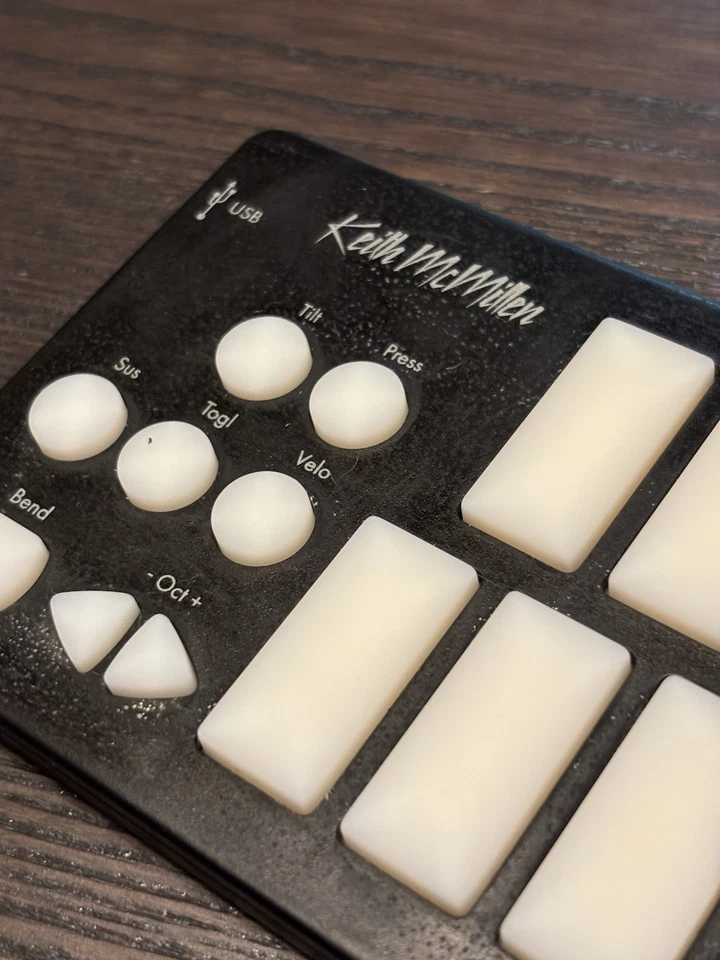 Keith McMillen Instruments K-Board, a smart sensor USB MIDI keyboard controller. - Image 4 of 4