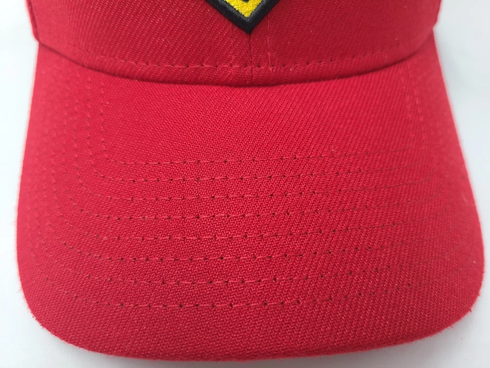 Superman DC Comics New Era 39Thirty Flex Ajustado M-L Gorra Gorra Superhéroe Hombres Rojo Foto 3 de 4