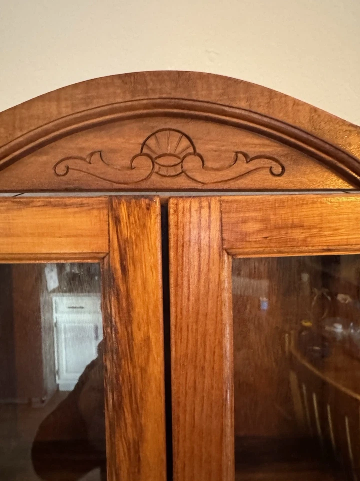 Trinkets Shelf Cabinet Wall Shelf Wood and glass Doors curio shelf VTG 21x11 - Image 3 of 4