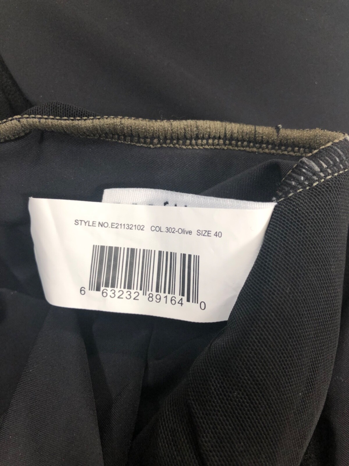 NWT Profile by Gottex Luminous Safari V-Neck One-Piece Swimsuit Olive US-10 $128