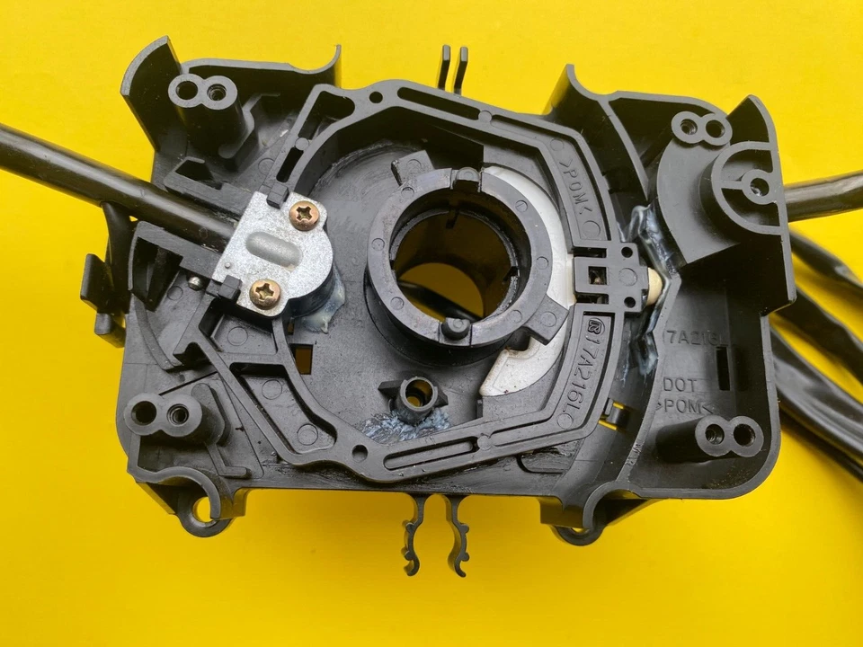 Conjunto de interruptor de combinación de columna de dirección Honda Passport 1995-1997 OEM 17A216 Foto 2 de 4