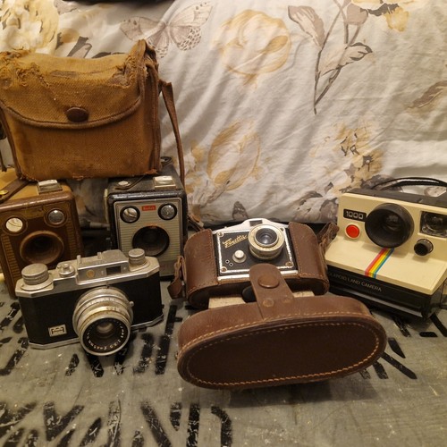 Collection of Five Vintage and Retro Cameras. Polaroid. Box Brownie. eBay