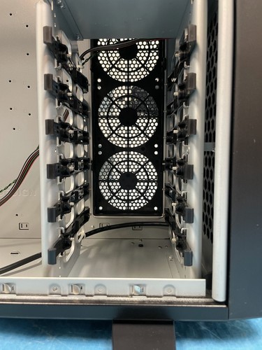 Systemax Chieftec Full Tower Computer Case CX-01B-B-B-U - Picture 9 of 21