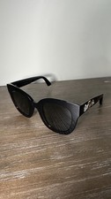 GUCCI GENUINE STARS AND BEES ACCENTED WOMEN SUNGLASSES