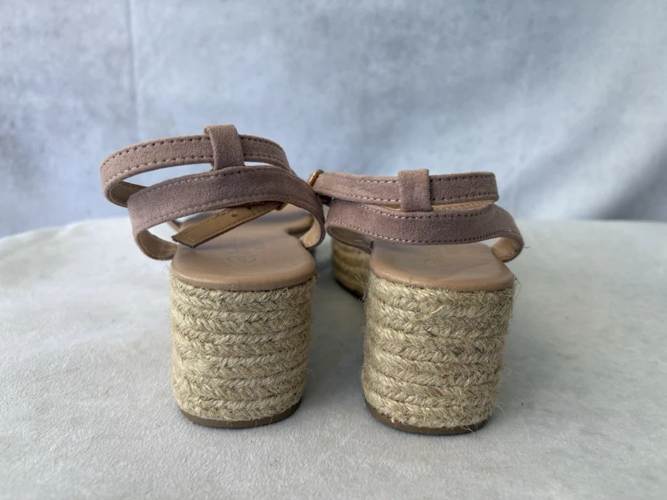 Boohoo Pink Wedge Sandals Size 5 Ankle Strap Women’s  - Image 4 of 4