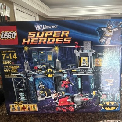 LEGO DC Universe Super Heroes The Batcave 6860 689pcs Batman Robin Comic Box