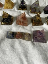 Misc Pyramids Different Sizes and Colors 12 Larger Ones and 5 Small Pieces