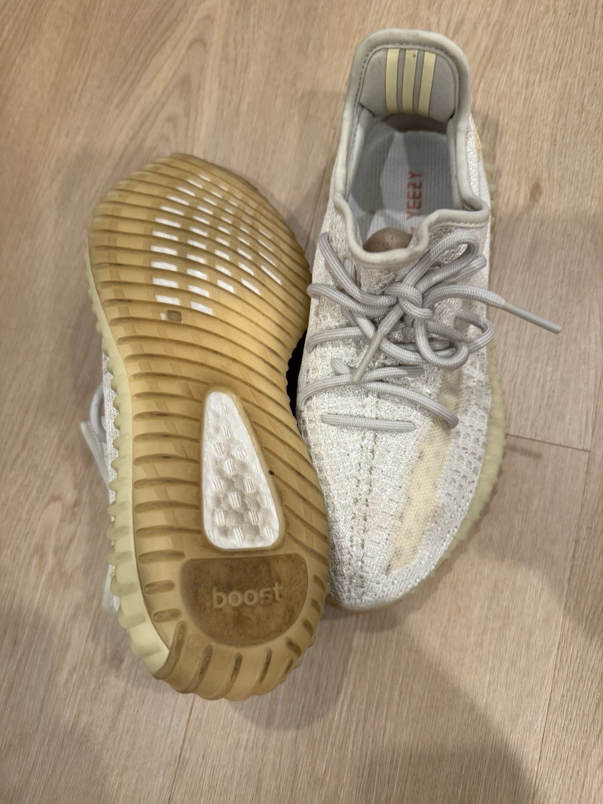 Yeezy Boost - image 4