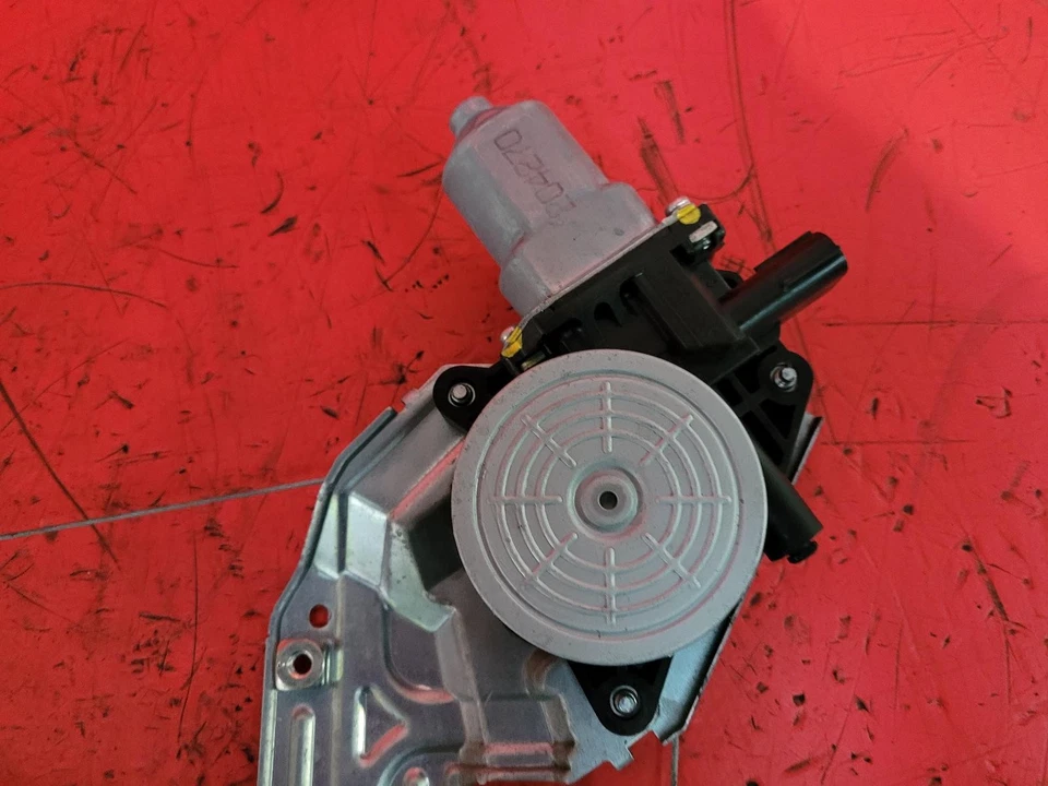 REGULADOR VENTANA HONDA JAZZ LADO CONDUCTOR DELANTERO FUERA DE JUEGO DERECHO 2012 ESCOTILLA 5 PUERTAS Foto 4 de 4