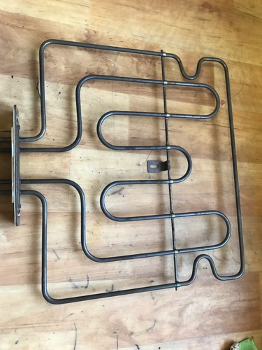 EGO .Heizelement.Heizung  Backofenheizung . T.N- 09833030.  1300 / 1600 W. Gut.