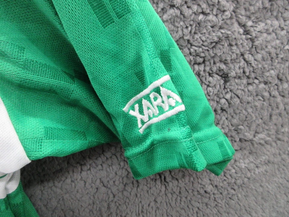 Camiseta deportiva de fútbol verde poliéster grande vintage Y2K XARA para hombre nueva con etiquetas Foto 3 de 4