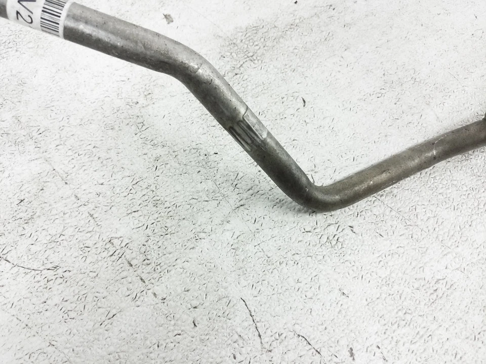 BMW 330I 2006 condensador de aire acondicionado a línea de evaporador 64-53-9-151-733 Foto 3 de 4