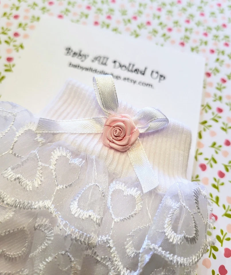 2 Piece Set Of Pink And White Lace Socks - Image 4 of 4