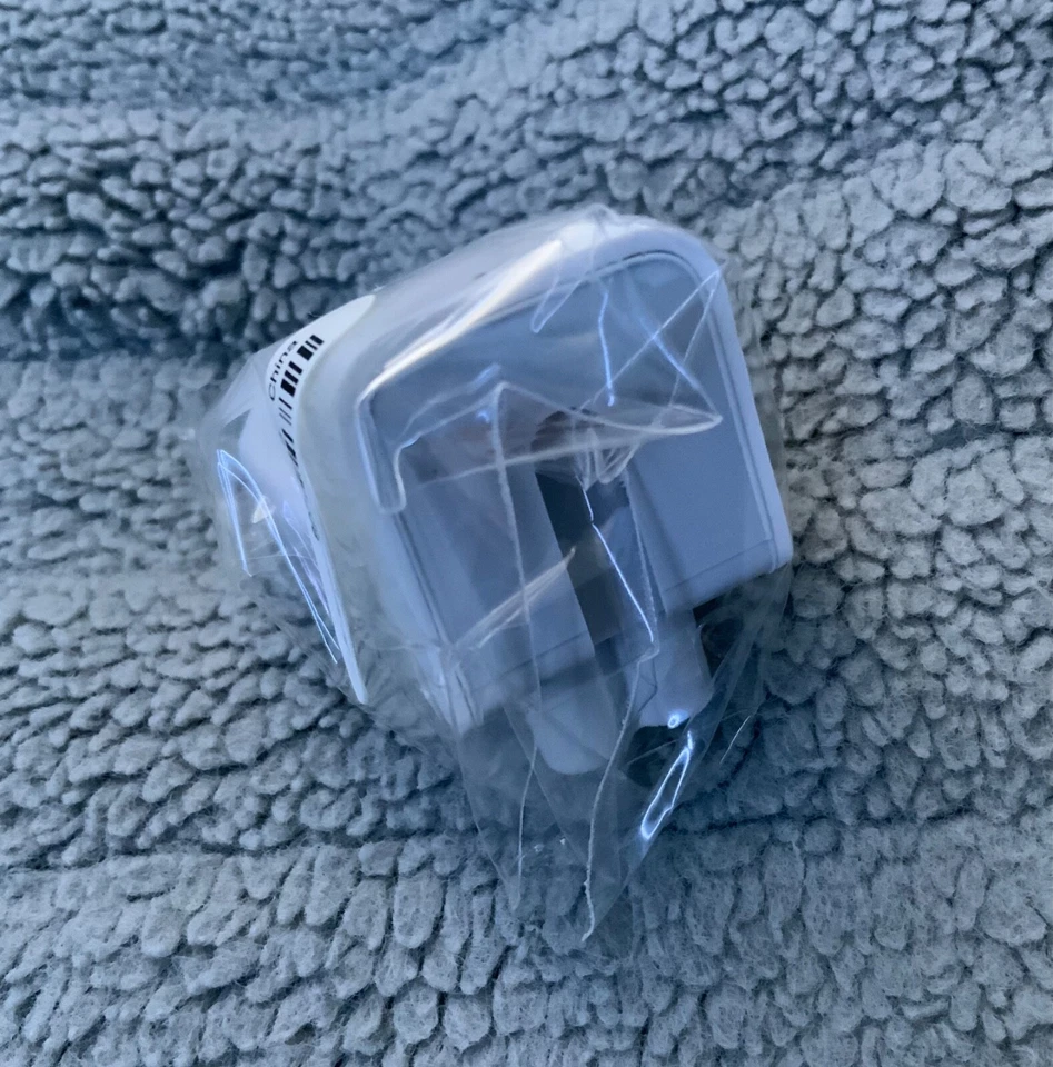 for iPod Classic 1st/2nd/3rd/4th Generation Firewire plug (EU) ref.549 - Image 2 of 3