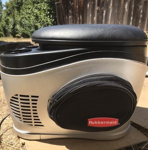 rubbermaid travel cooler and warmer