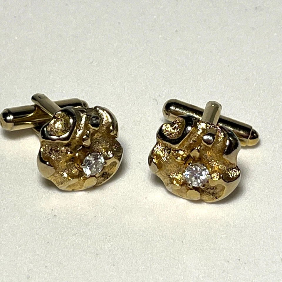 Gemelos pepita vintage dorado con detalles de diamantes de imitación Foto 2 de 4