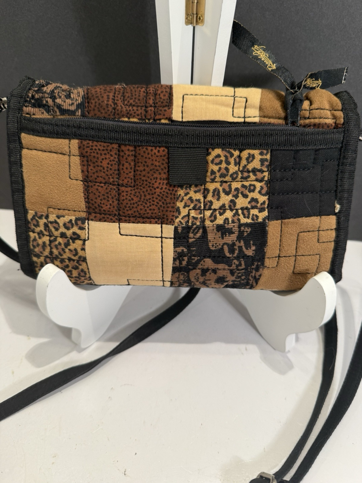 Donna Sharp quilted Cheetah Print patchwork walle… - image 3
