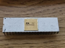 Sad White Early Vintage National Semiconductor INS8080AD C8080A Gold/Ceramic CPU