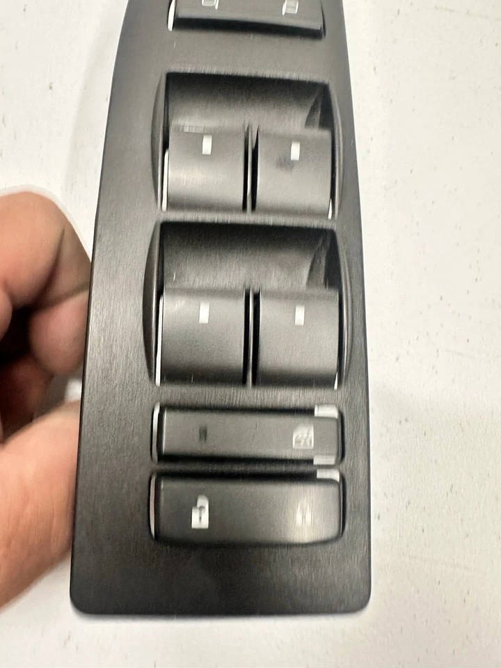 2006-2011 Buick Lucerne главный выключатель питания окна деталь 15921607AC черный T21 - Изображение 4 из 4