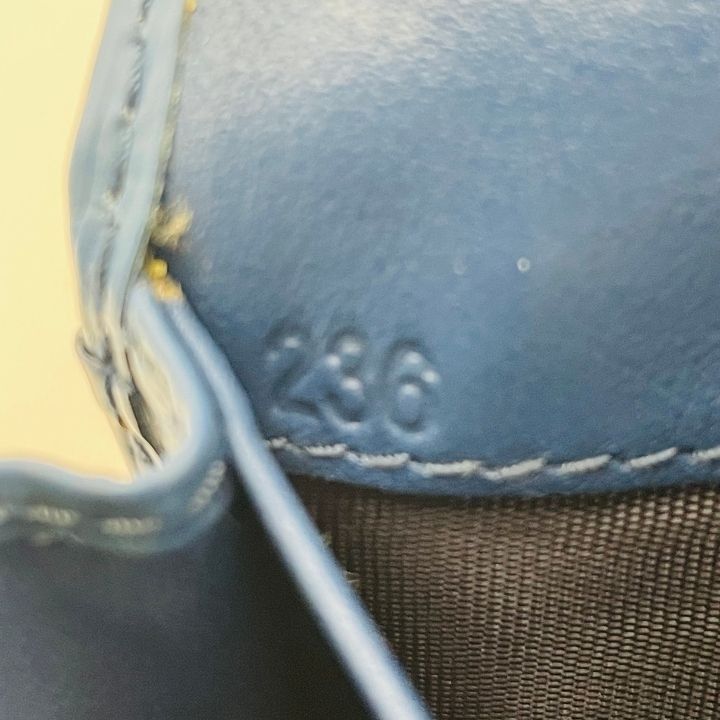 Prada Vitello Move Card Holder Cobalt Blue Leather Business Card Case thumbnail 9