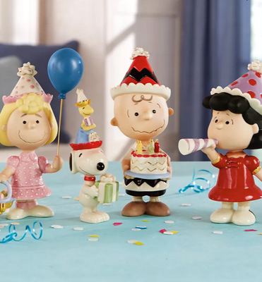 Lenox PEANUTS BIRTHDAY PARTY Figurine Set.6-Piece.Charlie Lenox PEANUTS BIRTHDAY PARTY Figurine Set.6-Piece.Charlie