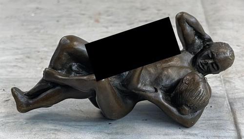 SUPER DEAL BRONZE DUAL FIGURINE SCULPTURE SET MAKING LOVE NUDE SEXUAL GIFT SALE - Picture 2 of 5